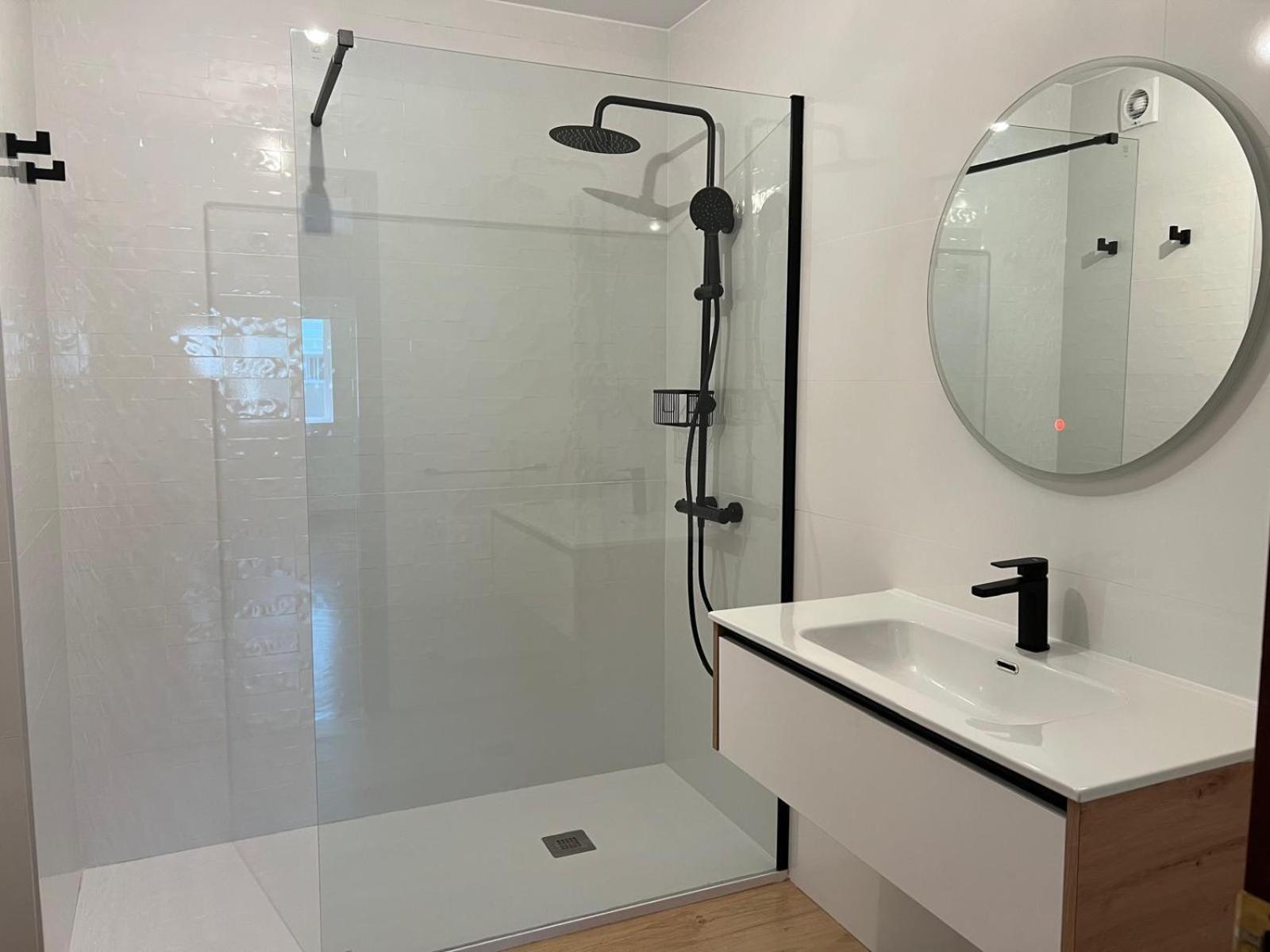 Abaleen Apartamento Sigueiro Ngoại thất bức ảnh